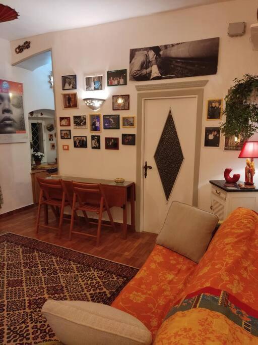 Вілла Casa Vacanza-Donnamalia Napoli Centro Storico Екстер'єр фото