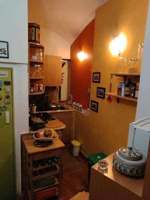 Вілла Casa Vacanza-Donnamalia Napoli Centro Storico Екстер'єр фото
